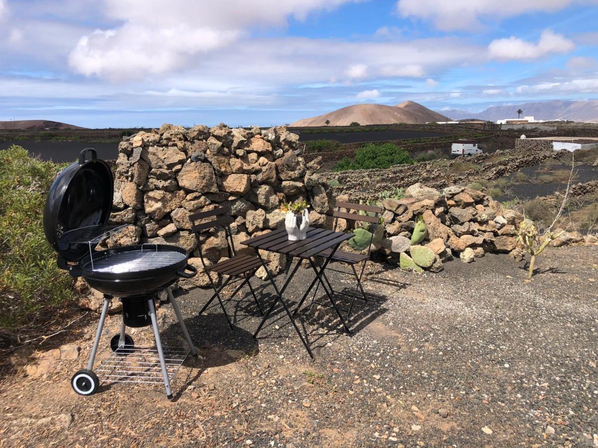 Tinyhouse Luna With Ac, Bbq And Beautiful View La Vegueta المظهر الخارجي الصورة